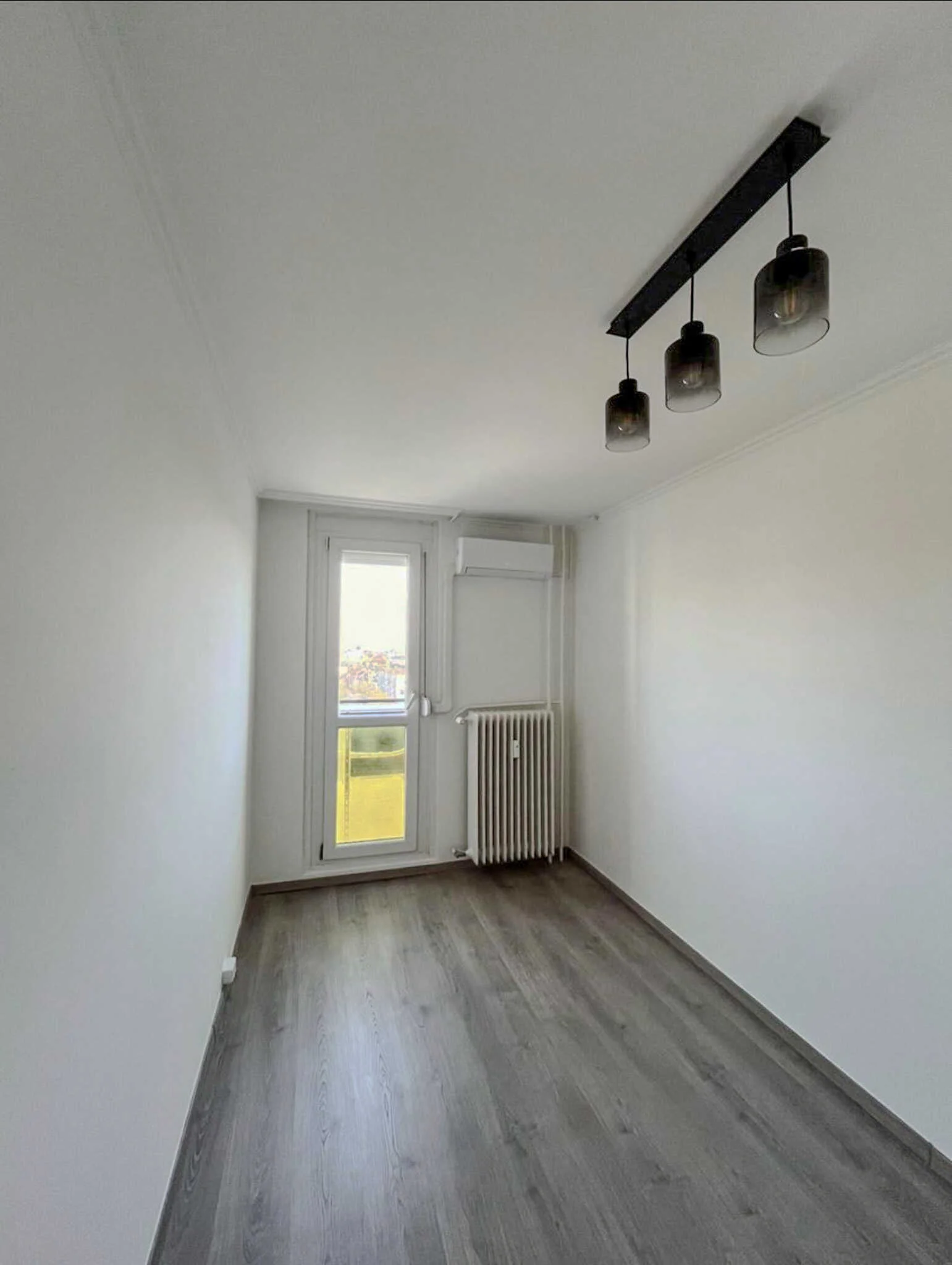 Pécs, Nagy Lajos király útja