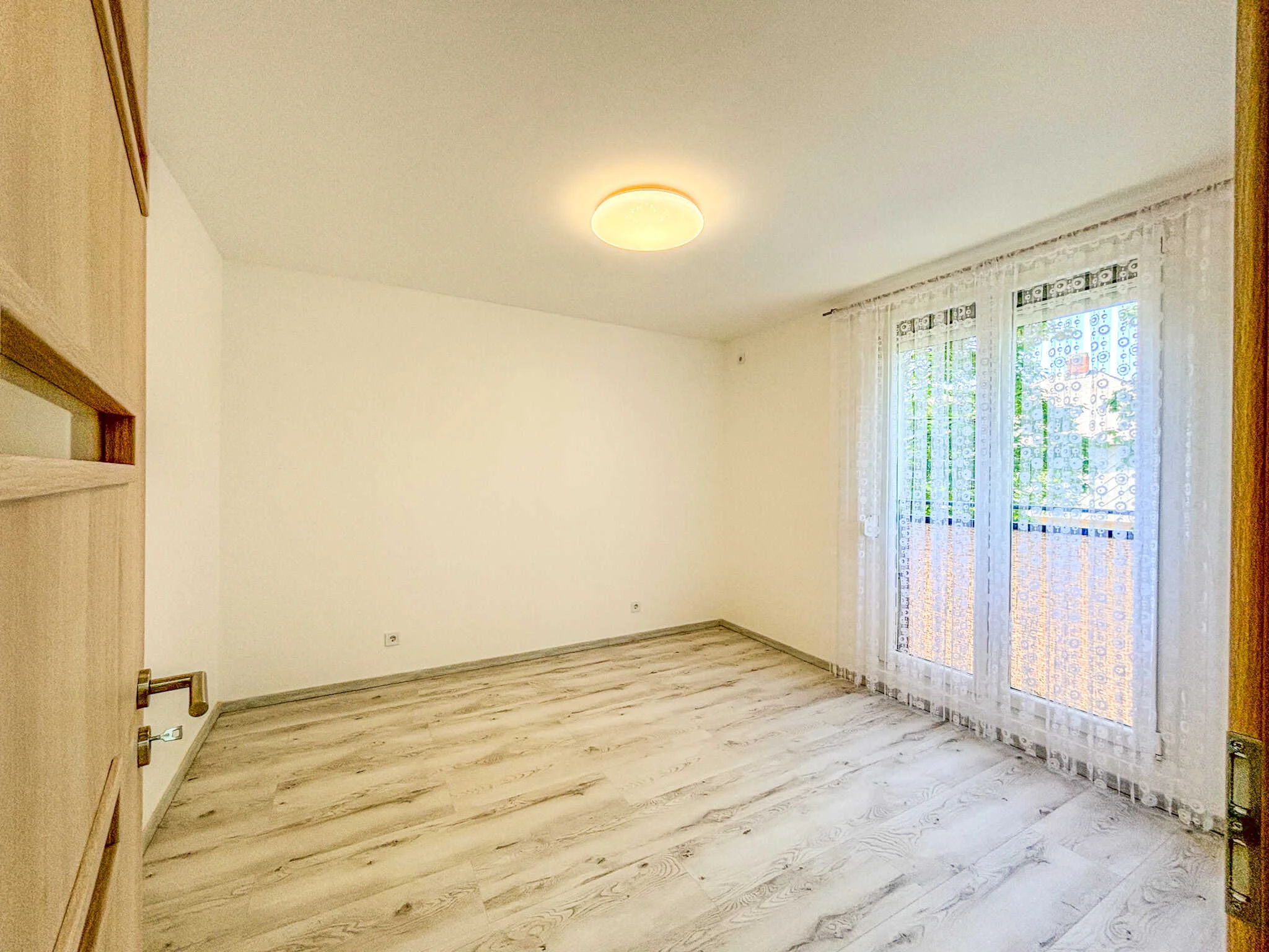 Pécs, Ifjúság útja