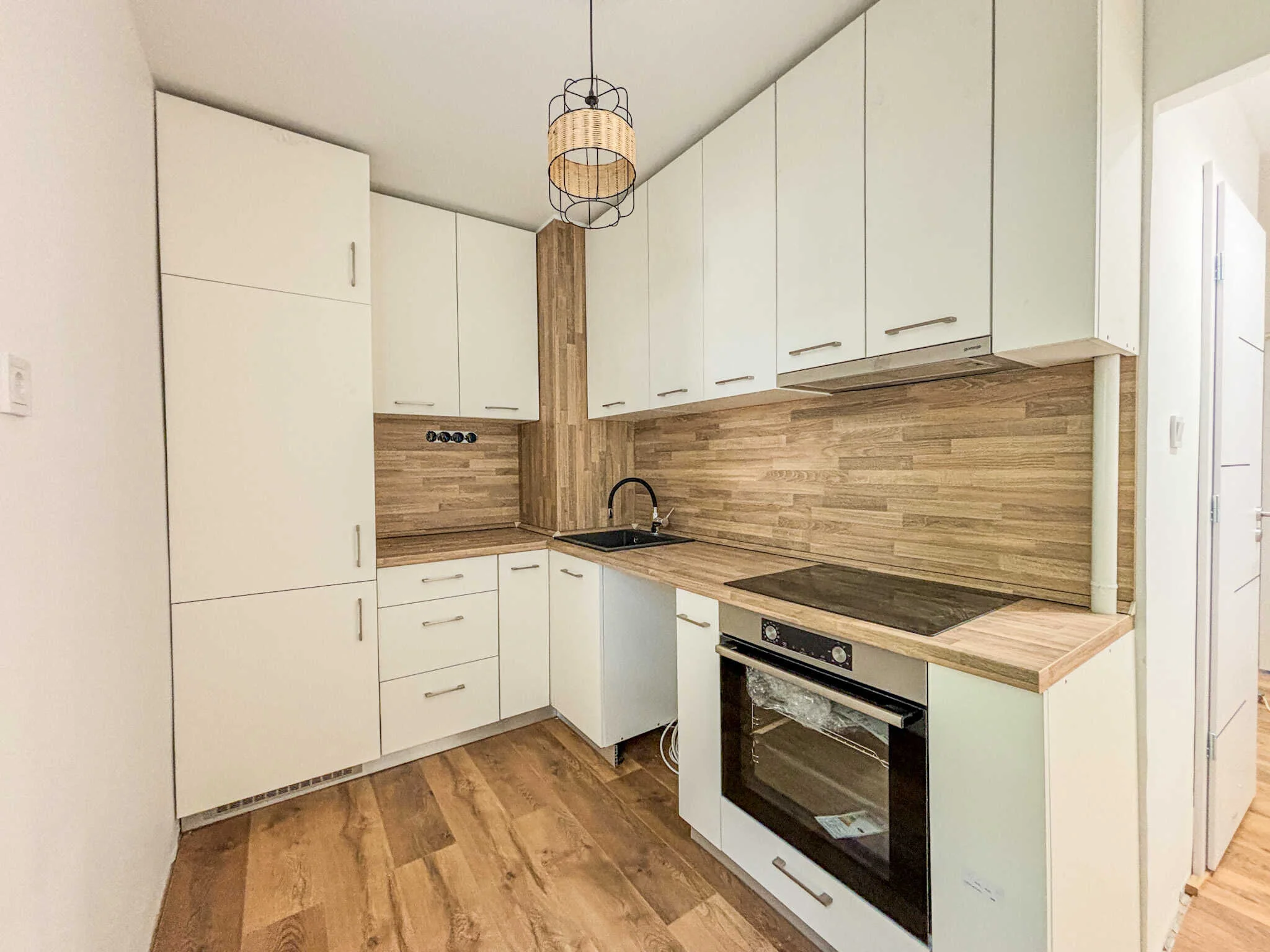 Pécs, Nagy Lajos király útja